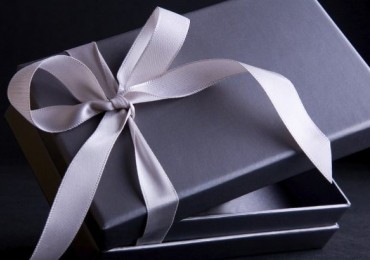 LUKSUZNI POKLONI U ZIMSKOJ SEZONI