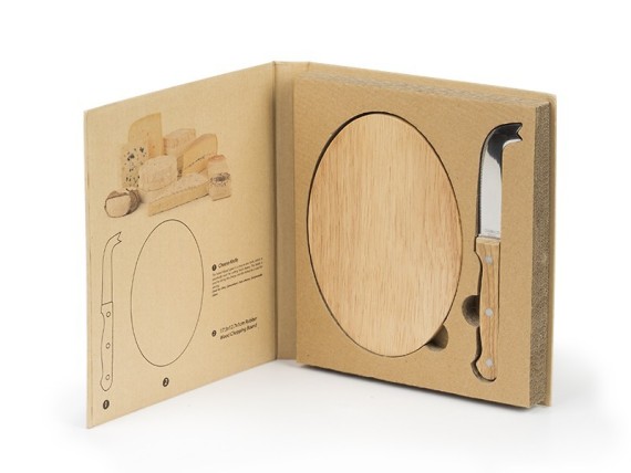 PADANO,Cheese knife and a chopping board set
