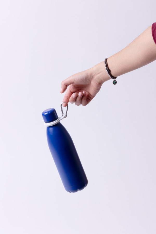 Gotan bottle holder