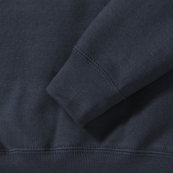 RUSSELL sweatshirt In a neckline