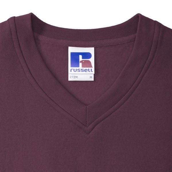 RUSSELL sweatshirt In a neckline