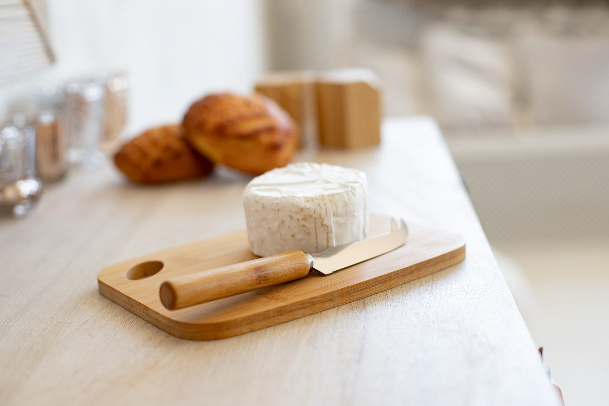 Taleggio set za sir
