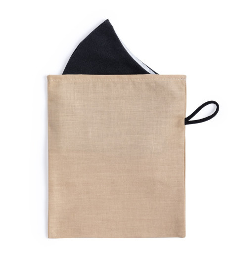 Claver face mask holder pouch