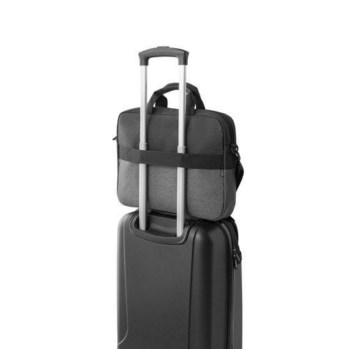 GENOA. Postavljena torba za laptop 15" od 600D recikliranog poliestera visoke gustine