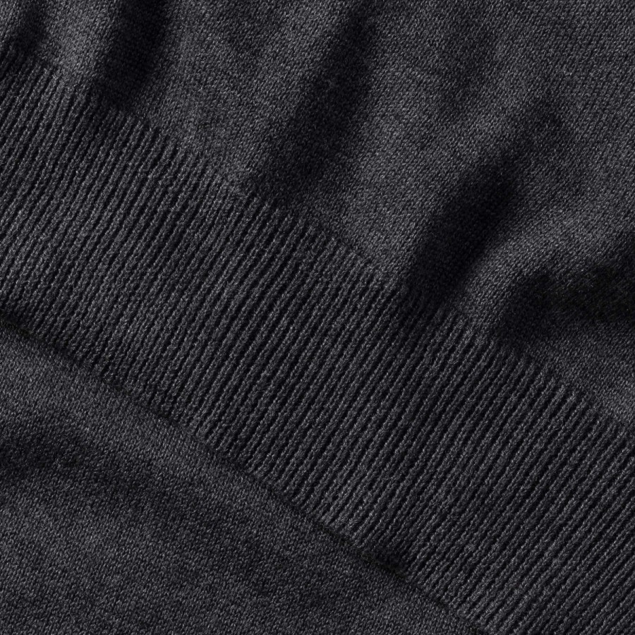 Men's V-Neck Sleeveless Knitted Pullover