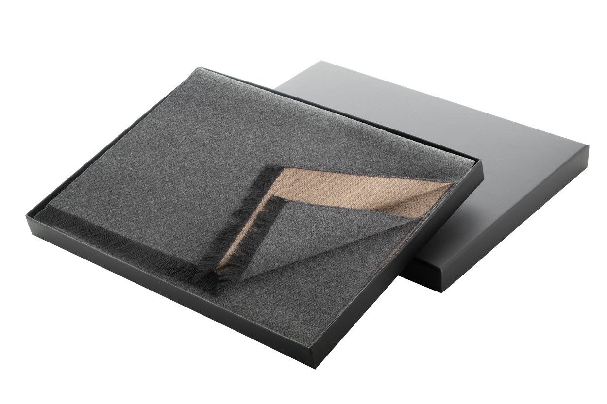 Chamonix men's scarf