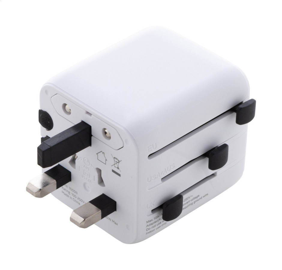 Jetsetter Pico RPC travel adapter