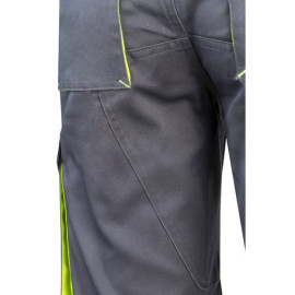 VL HEMERA. Two-tone, multi-pocket stretch Bermuda shorts (240g/m²), in cotton (46%), EME (38%) and polyester (16%)