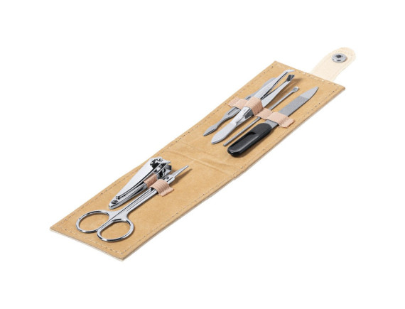 Yernia manicure set