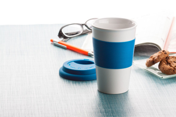 Soft Touch mug with silicone