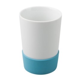 Mug with silicone