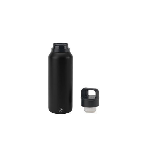 NICKLAUS. Stainless steel bottle (91% recycled) with vacuum insulated double wall 590 mL