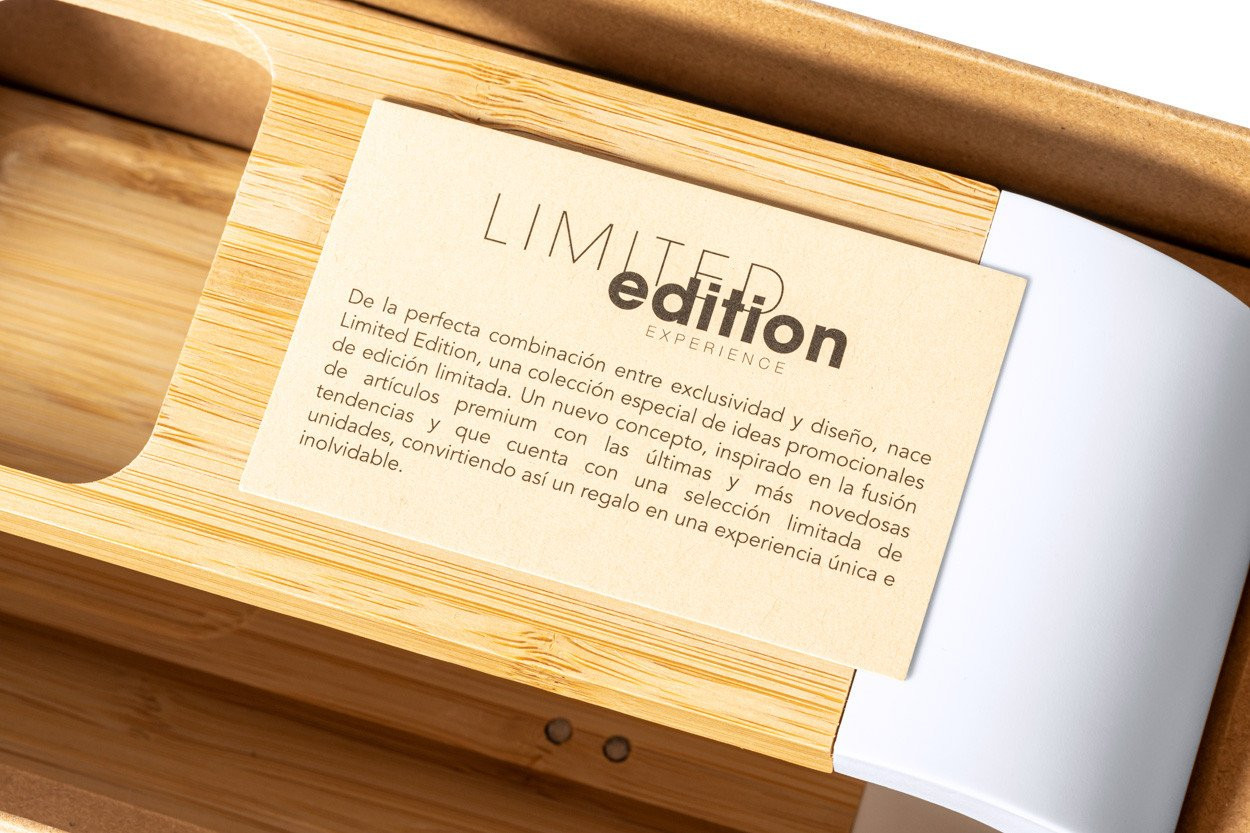 Lonclow wireless charger organiser