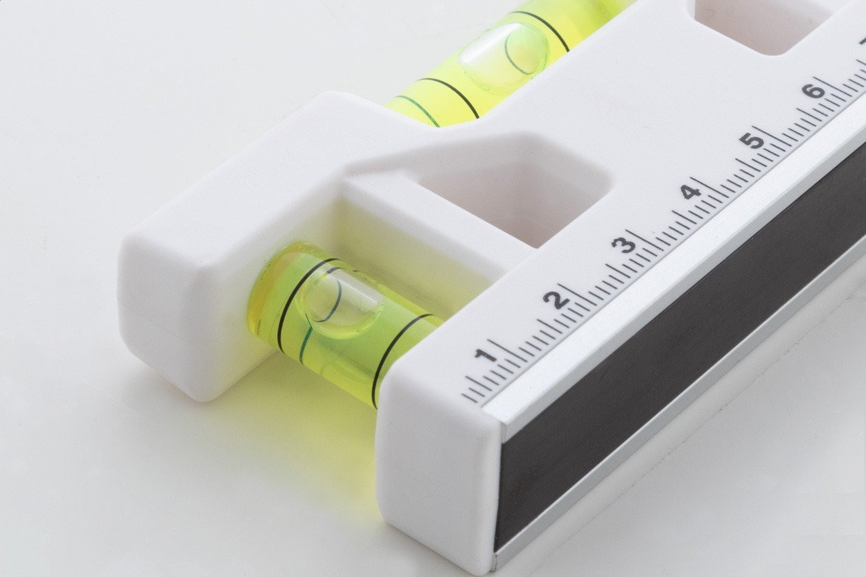Multilevel multifunctional keyring