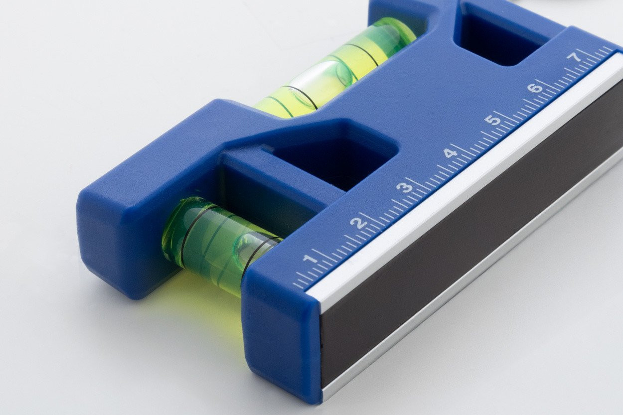Multilevel multifunctional keyring