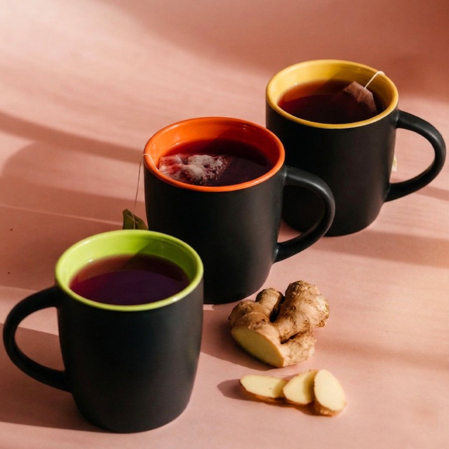 BLACK BERRY, stoneware mug, 300 ml, white