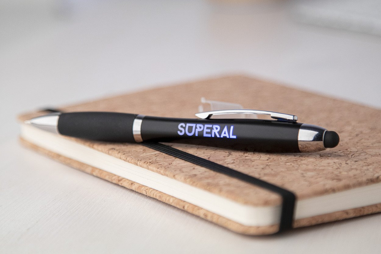 Lighty touch ballpoint pen