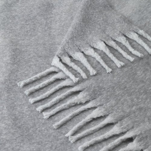 COMFY. Ćebe od recikliranog poliestera (100% rPET) (300 g/m²), sa teksturom nalik moherskoj vuni