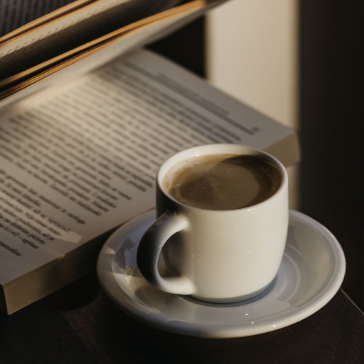 MOMENTO MINI, porcelanska šolja i tacna za "espresso" kafu, 100 ml, bela