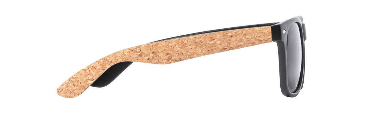 Scutel naočare za sunce