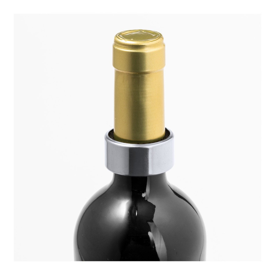 Otto wine drip stopper