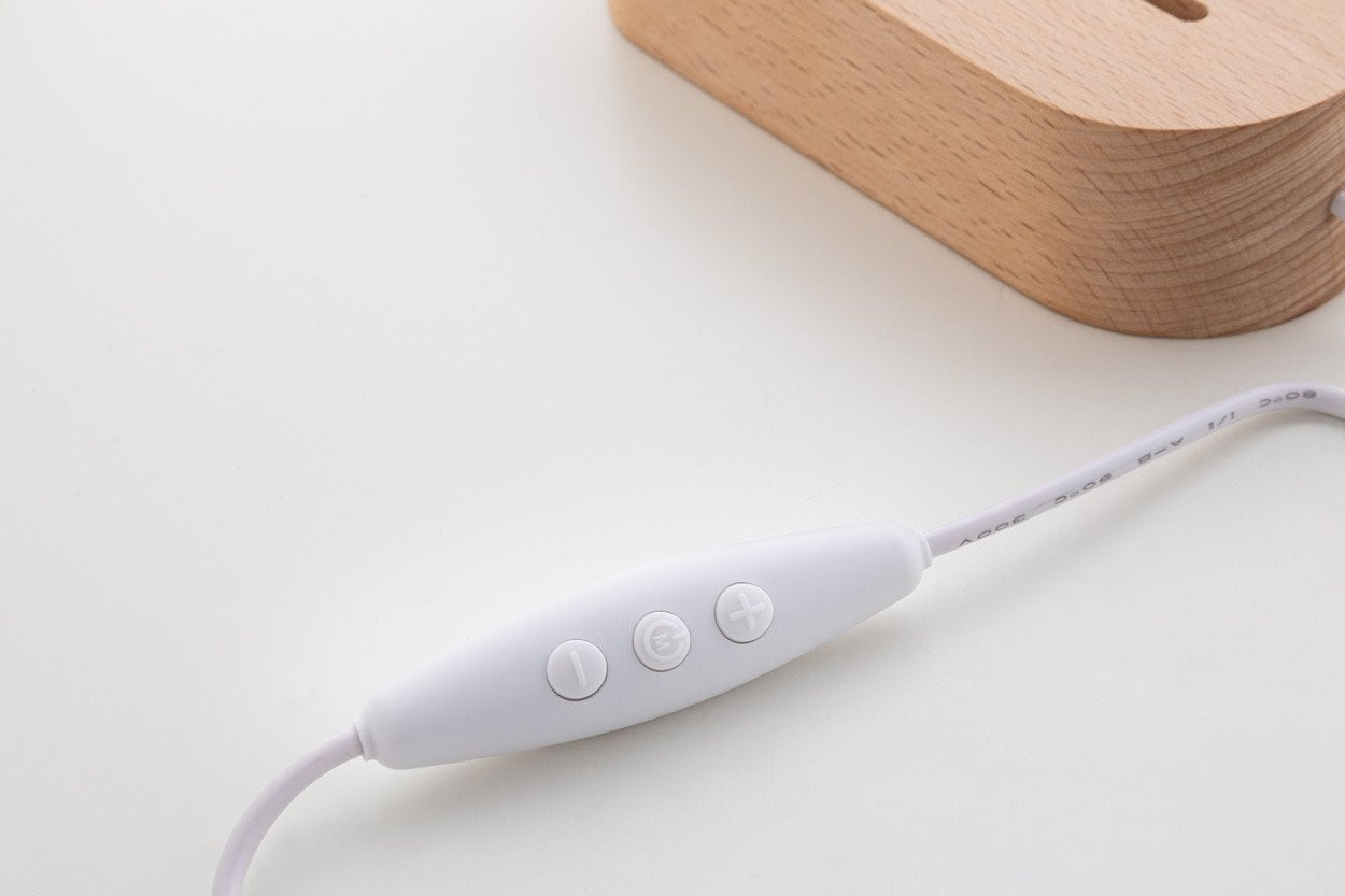 Woodify LED light trophy, round