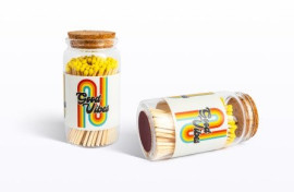 Šibica u ukrasnom pakovanju, čep boce od plute