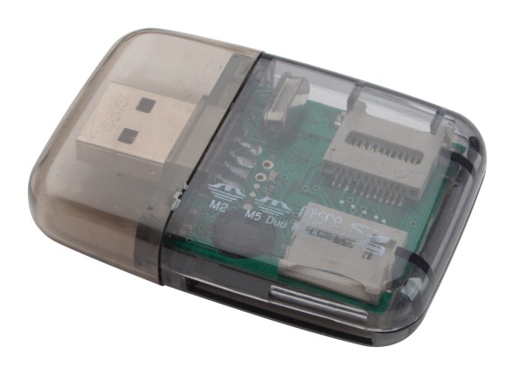 Ares čitač memorijskih kartica