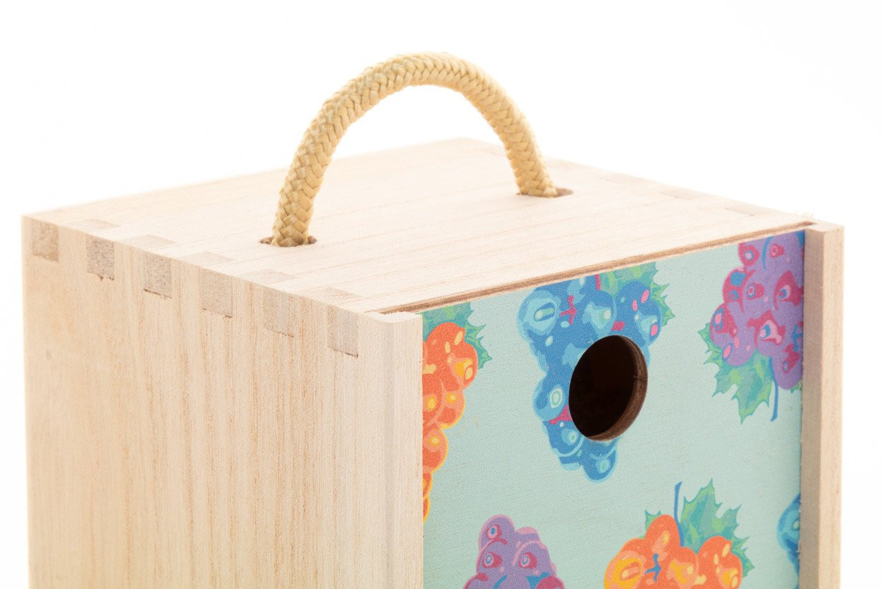 VinoBox custom wine gift box